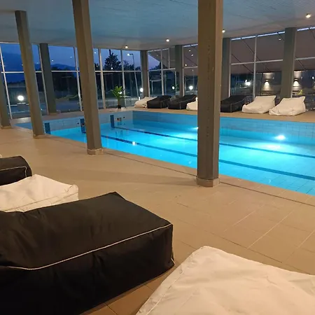 Europa 2*
